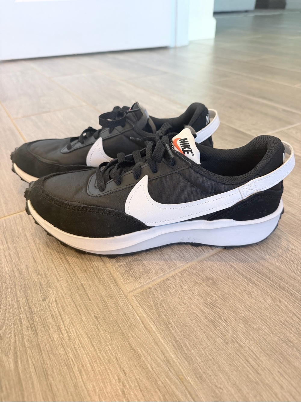 Nike waffle Knit Woman’s Size 9